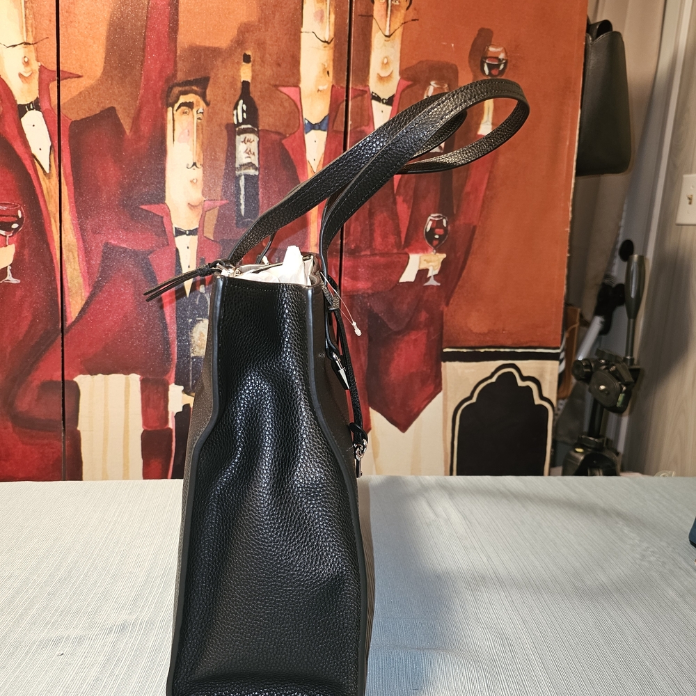 Marc Jacobs Black Textured Tote - Picture 4 of 10